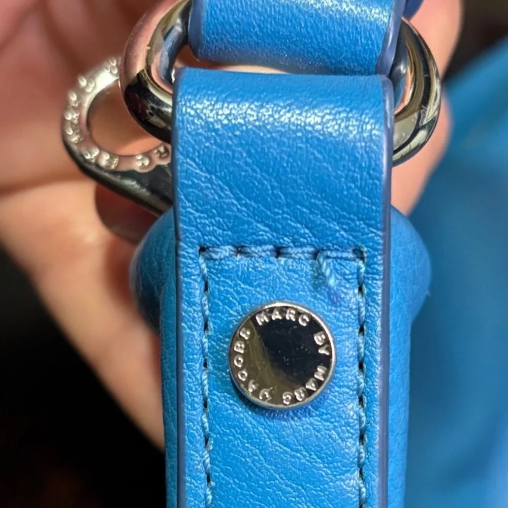 Marc by Marc Jacobs Blue Pebbled Leather Crossbody Bag Minimalst Everyday